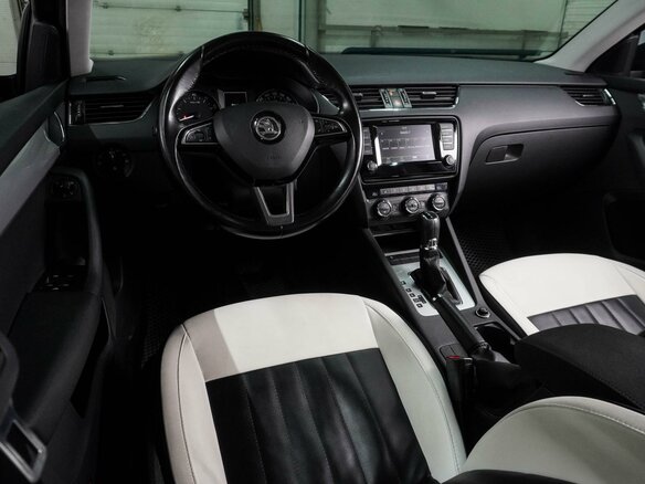 2017 Skoda Octavia III (A7), серый, 1497000 рублей - вид 5