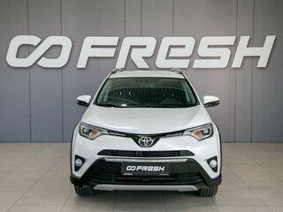 2018 Toyota RAV4 IV (XA40) Рестайлинг, белый, 2780000 рублей, вид 2
