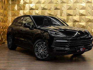 2019 Porsche Cayenne III, чёрный, 4990000 рублей, вид 1