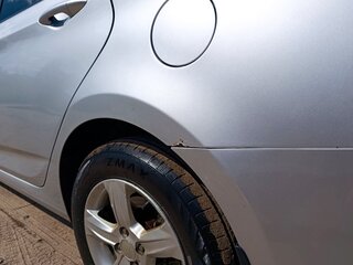 2015 Hyundai Solaris I Рестайлинг, серебристый, 700000 рублей, вид 3