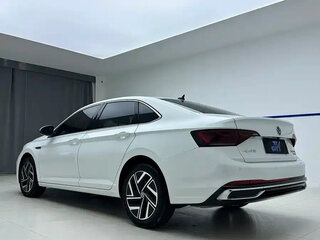 2023 Volkswagen Sagitar III Рестайлинг, белый, 1569600 рублей, вид 4