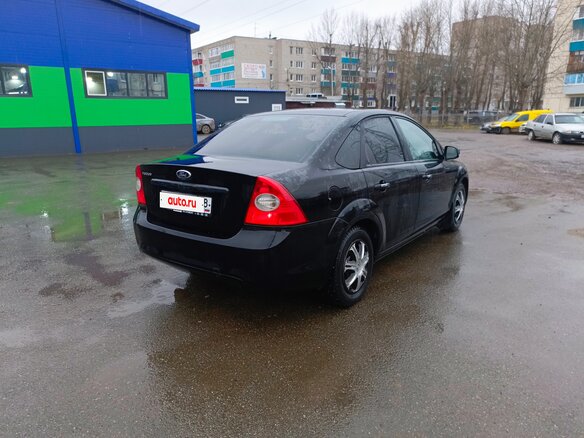 2010 Ford Focus II Рестайлинг, чёрный, 700000 рублей - вид 7