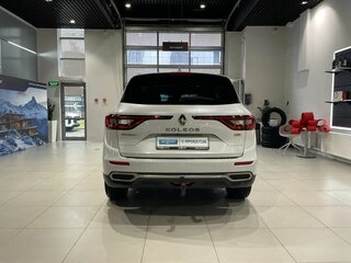 2017 Renault Koleos II, белый, 2019000 рублей, вид 5