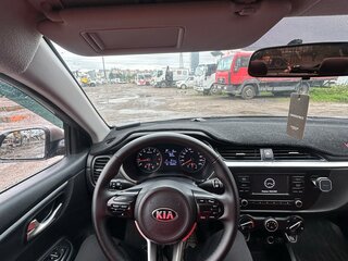 2021 Kia Rio IV Рестайлинг, коричневый, 940000 рублей, вид 2