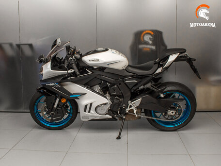 2025 CFMoto 675SR-R, белый, 761459 рублей, вид 4