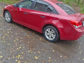 2010 Chevrolet Cruze I, красный, 470000 рублей, вид 4