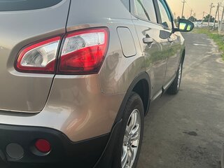 2012 Nissan Qashqai I Рестайлинг, коричневый, 800000 рублей, вид 4