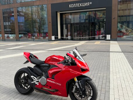 2021 Ducati Panigale V2, красный, 1140000 рублей, вид 1