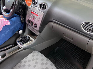 2008 Ford Focus II Рестайлинг, серый, 520000 рублей, вид 4