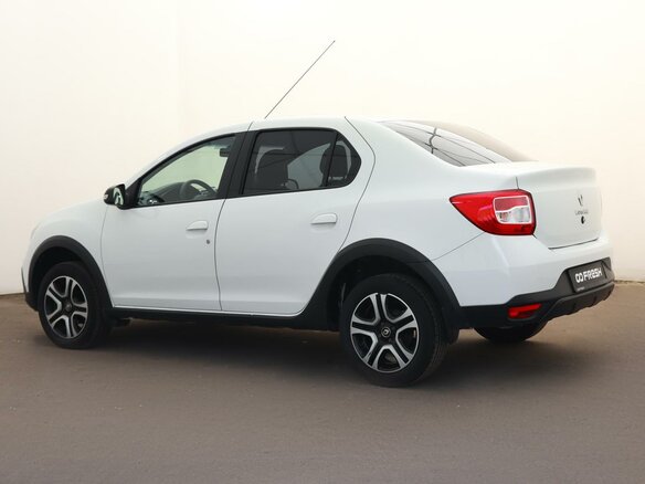 2021 Renault Logan Stepway II Рестайлинг, белый - вид 4