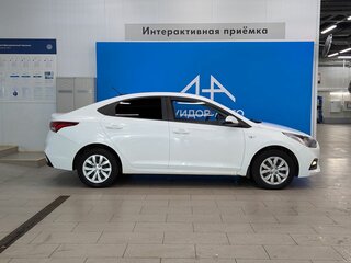 2019 Hyundai Solaris II, белый, 1199000 рублей, вид 4