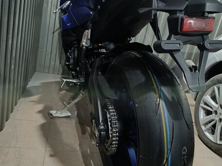 2023 Yamaha YZF-R1, синий, 3250000 рублей, вид 5