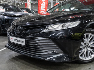 2018 Toyota Camry VIII (XV70), чёрный, 2749700 рублей, вид 2