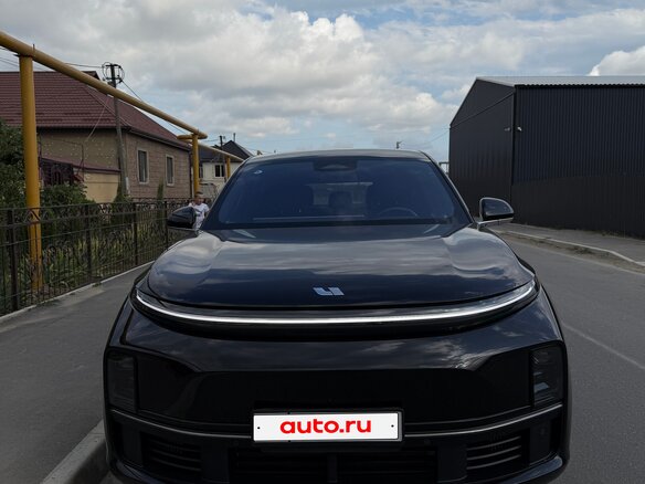 2024 Li Auto (Lixiang) L7 42.8 kWh I Рестайлинг, чёрный, 4400000 рублей - вид 4