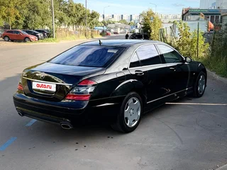 2006 Mercedes-Benz S-Класс 600 Long V (W221), чёрный, 2600000 рублей, вид 1