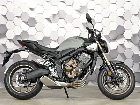 2024 Honda CB 650R, серый, 1177000 рублей, вид 3