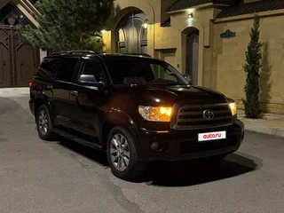 2015 Toyota Sequoia II, чёрный, 2800000 рублей, вид 1