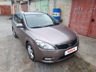 2010 Kia Ceed I, бежевый, 780000 рублей, вид 5