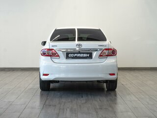 2011 Toyota Corolla X (E140, E150) Рестайлинг, белый, 1299000 рублей, вид 4