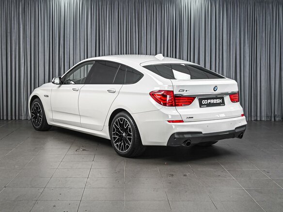 2012 BMW 5 серии Gran Turismo 535i xDrive VI (F10/F11/F07), белый, 2479000 рублей - вид 1