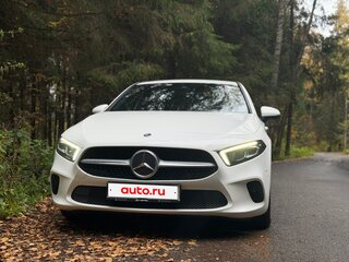 2019 Mercedes-Benz A-Класс 180 d IV (W177), белый, 1790000 рублей, вид 4