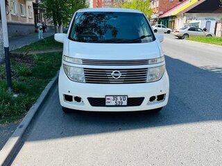 2003 Nissan Elgrand II (E51), белый, 830000 рублей, вид 1