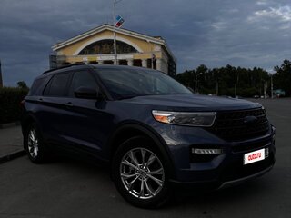 2020 Ford Explorer VI, синий, 3650000 рублей, вид 1