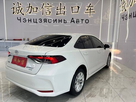 2022 Toyota Corolla XII (E210), белый, 1520000 рублей, вид 4