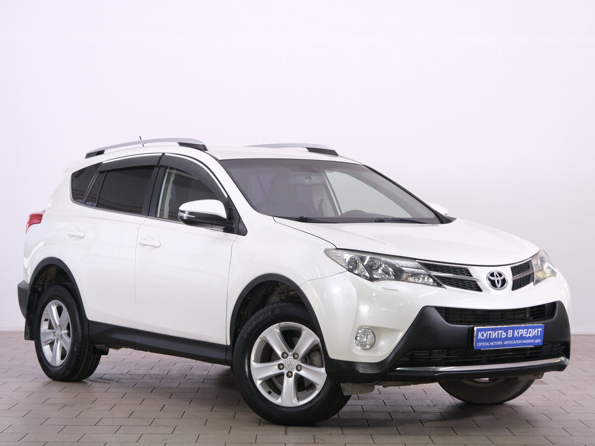 Открыть фотографии: Toyota RAV4 IV (XA40)