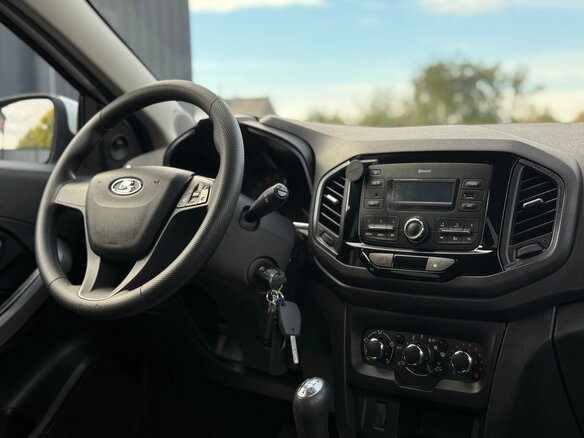 2019 Lada (ВАЗ) XRAY Cross I, белый, 945000 рублей - вид 23