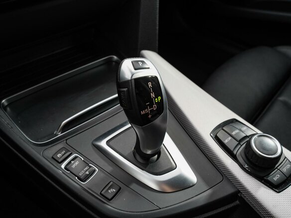 2019 BMW 3 серии 320i xDrive VI (F3x) Рестайлинг, синий - вид 19