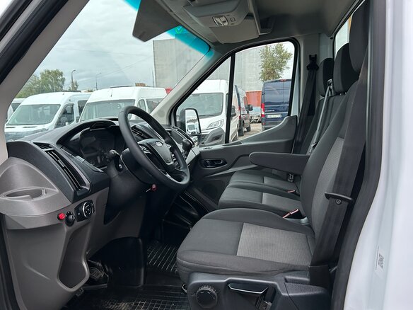 2021 Ford Transit, белый, 2890000 рублей - вид 10