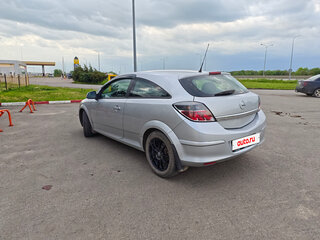 2011 Opel Astra GTC H Рестайлинг, серебристый, 499000 рублей, вид 4