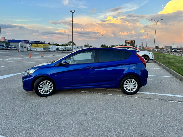 2011 Hyundai Solaris I, синий, 640000 рублей - вид 5
