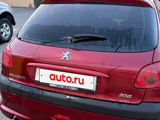 2004 Peugeot 206, красный, 180000 рублей, вид 3