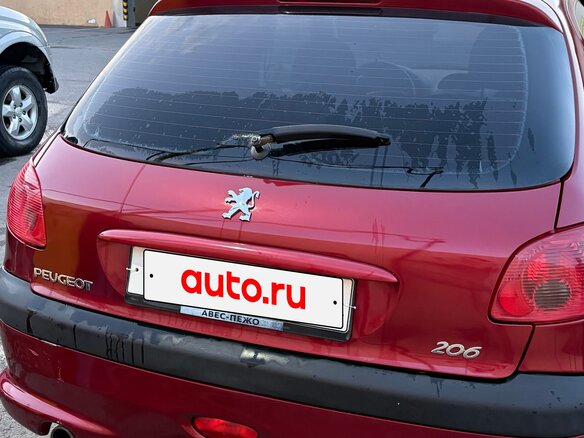 2004 Peugeot 206, красный, 180000 рублей - вид 2