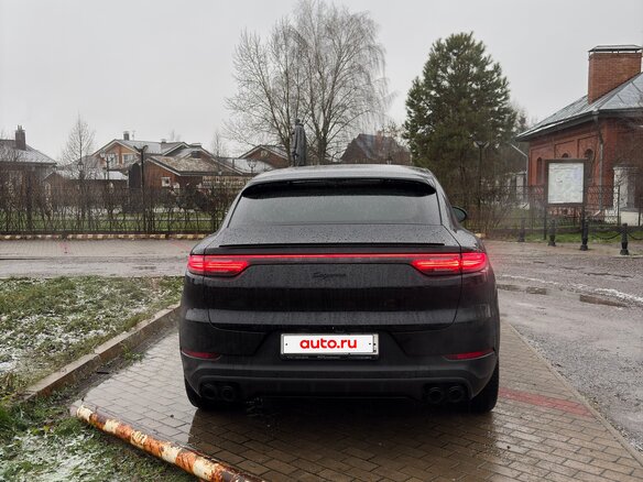 2022 Porsche Cayenne E-Hybrid Coupé III, чёрный, 10200000 рублей - вид 4