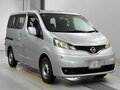 2018 Nissan NV200, серебристый - вид 2