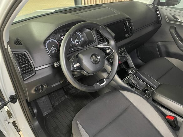 2020 Skoda Karoq DSG6 I, белый, 2350000 рублей - вид 5