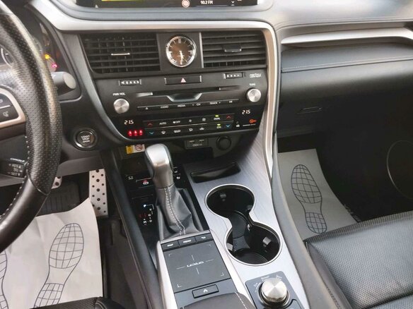 2020 Lexus RX 300 IV Рестайлинг, синий, 4750000 рублей - вид 13