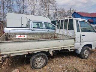 1999 Toyota Town Ace III, белый, 700000 рублей, вид 2