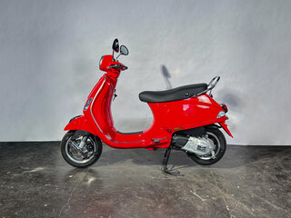 2025 Vespa VXL 125, красный, 420000 рублей, вид 3