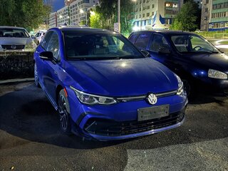 2021 Volkswagen Golf VIII, синий, 2500000 рублей, вид 3