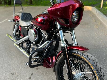 2017 Harley-Davidson Street Bob, красный, 1060000 рублей, вид 2