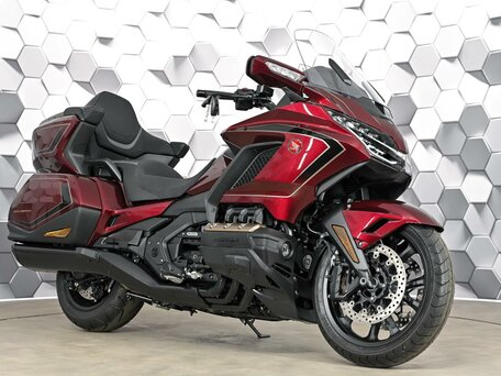 2025 Honda GL 1800 Gold Wing, красный, 3649000 рублей, вид 1
