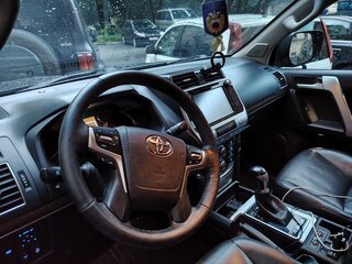 2018 Toyota Land Cruiser Prado 150 Series Рестайлинг 2, чёрный, 4400000 рублей, вид 4