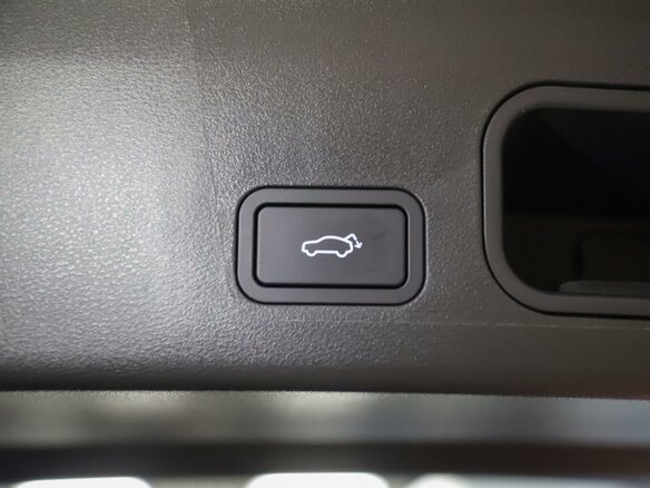 2026 Geely Cityray, серебристый, 3345000 рублей - вид 19