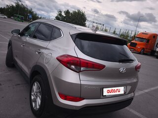 2018 Hyundai Tucson III, бежевый, 2150000 рублей, вид 4