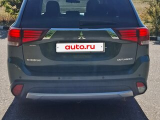 2016 Mitsubishi Outlander III Рестайлинг 2, серый, 1749000 рублей, вид 4