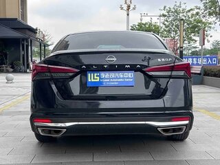 2023 Nissan Altima VI (L34) Рестайлинг, чёрный, 1700000 рублей, вид 4
